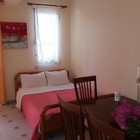 Nefeli Apartamento *